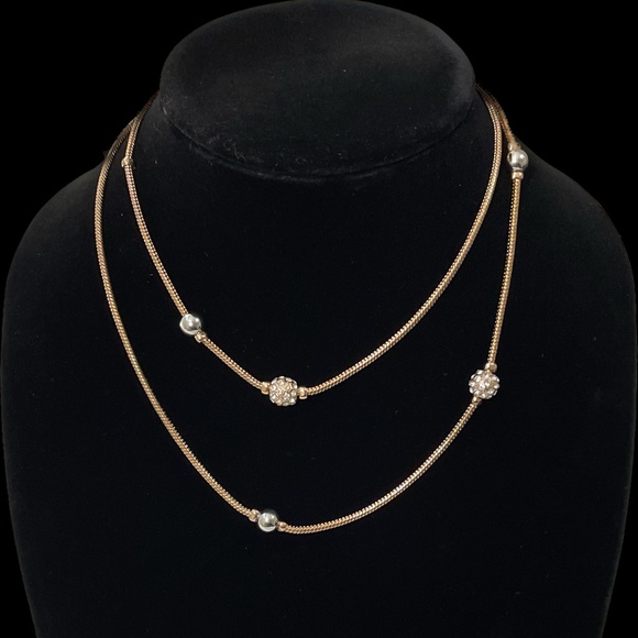 Banana Republic Jewelry - Banana Republic 32” Opera Length Rose Gold Station Necklace.